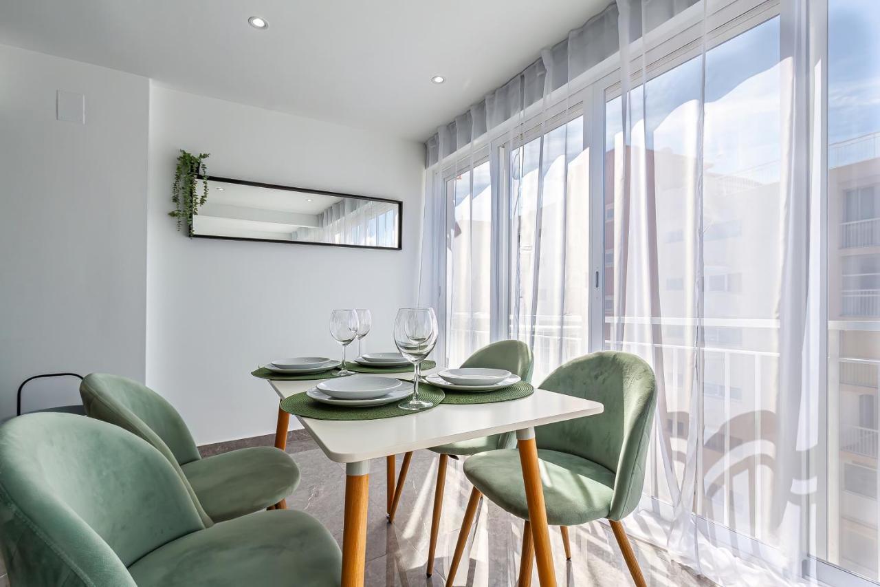 Virginia Levante Beach Apartments بينايدورم المظهر الخارجي الصورة
